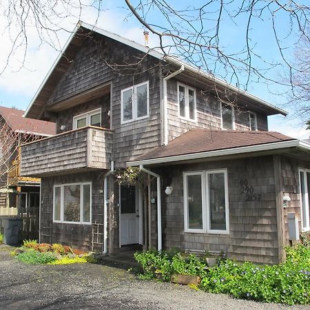 Harrison Street Inn Канън Бийч Екстериор снимка